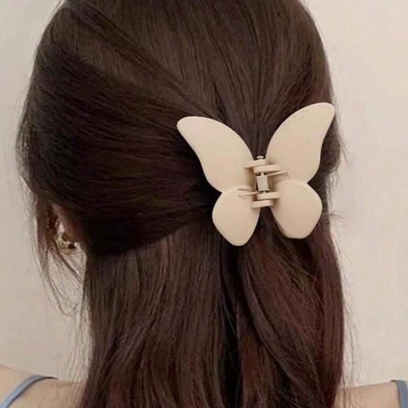 Boho Medium Size Butterfly Claw Clips - Picture 3 of 5